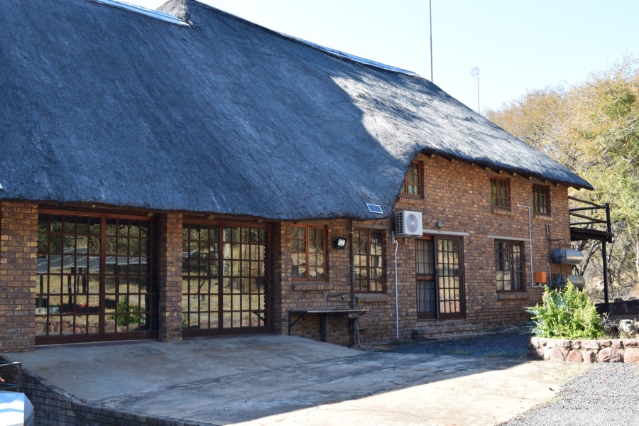 3 Bedroom Property for Sale in Lephalale Limpopo