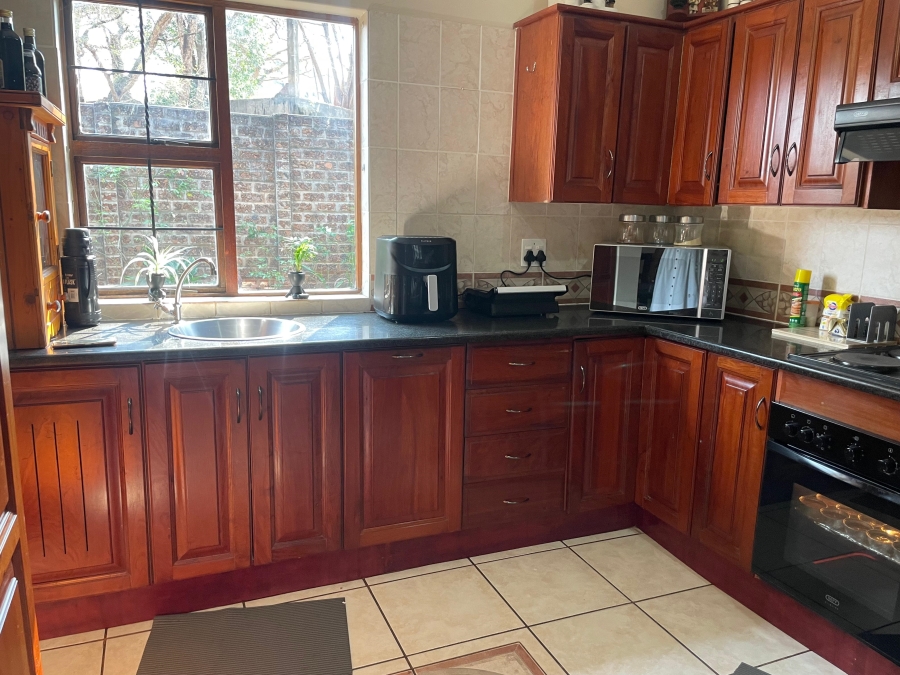 3 Bedroom Property for Sale in Tzangeni Limpopo