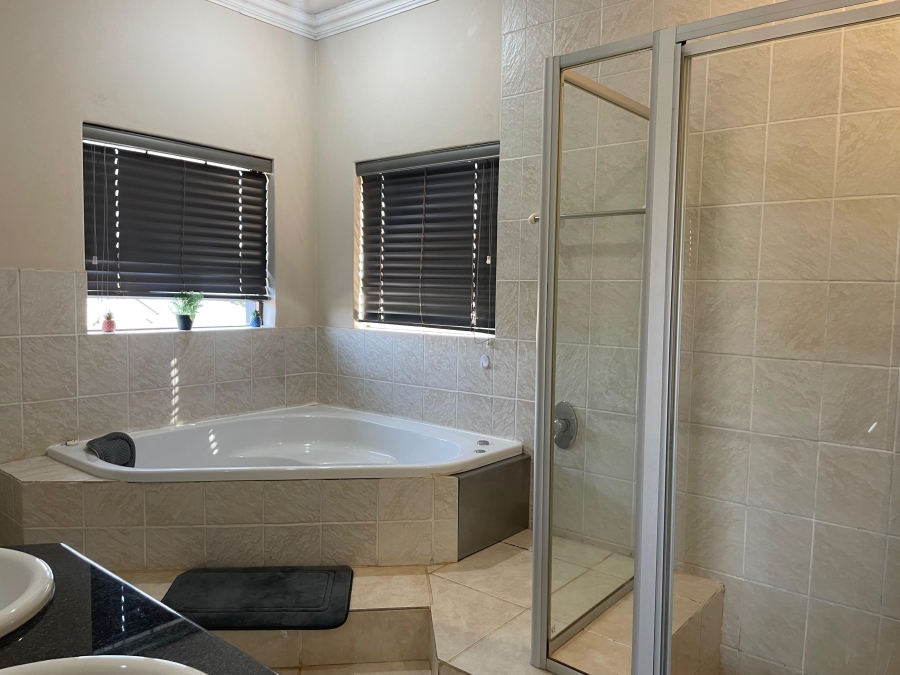 3 Bedroom Property for Sale in Tzangeni Limpopo