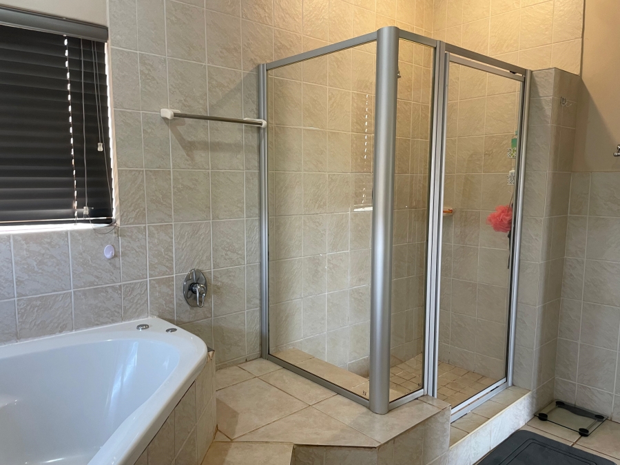 3 Bedroom Property for Sale in Tzangeni Limpopo