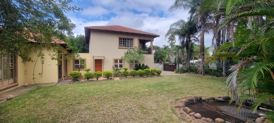 5 Bedroom Property for Sale in Eduan Park Limpopo