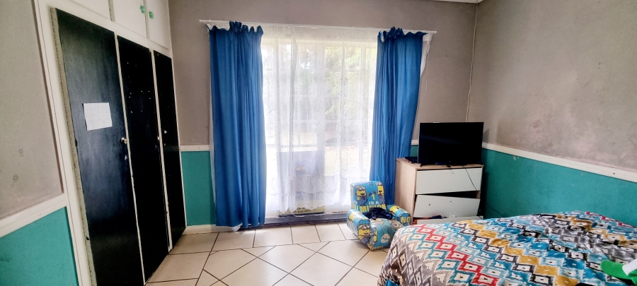 5 Bedroom Property for Sale in Eduan Park Limpopo