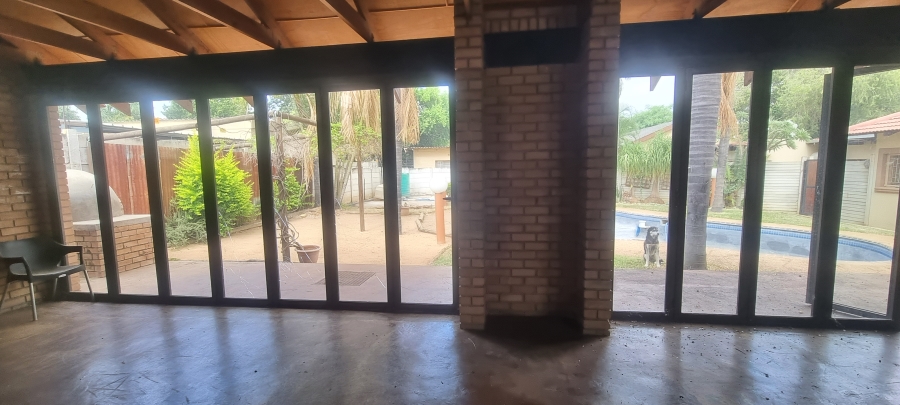 5 Bedroom Property for Sale in Eduan Park Limpopo