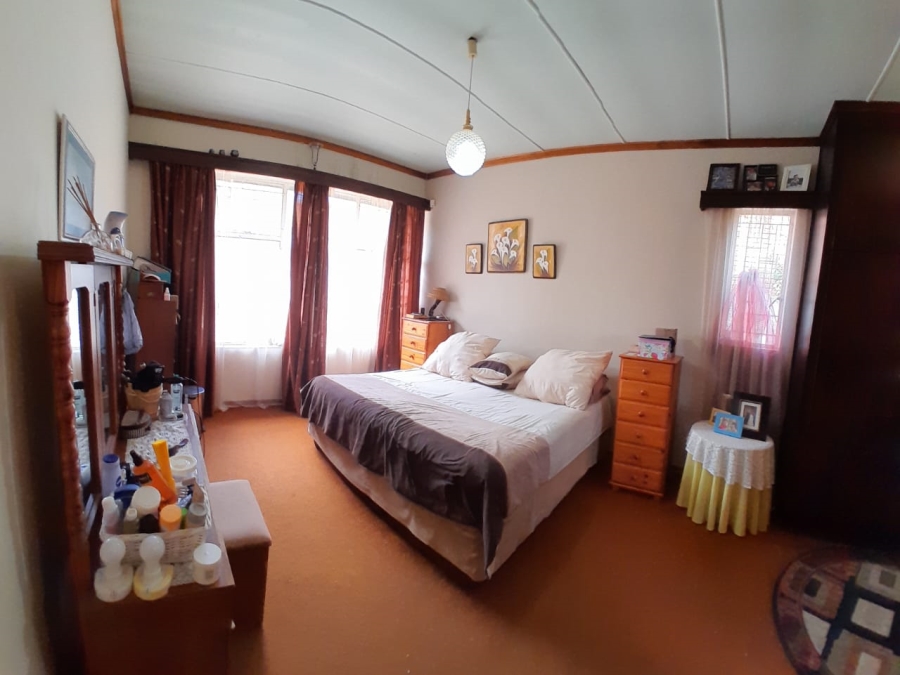 4 Bedroom Property for Sale in Fauna Park Limpopo