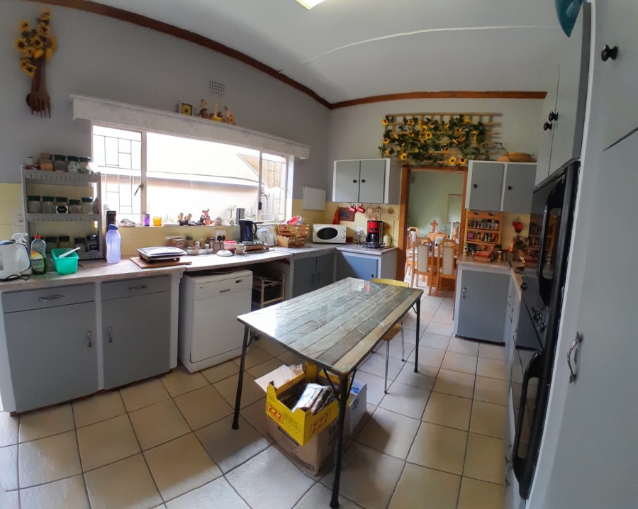 4 Bedroom Property for Sale in Fauna Park Limpopo