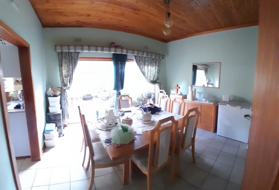 4 Bedroom Property for Sale in Fauna Park Limpopo
