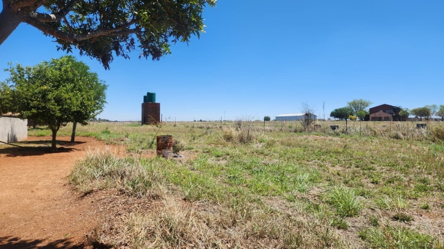 2 Bedroom Property for Sale in Doornbult Limpopo