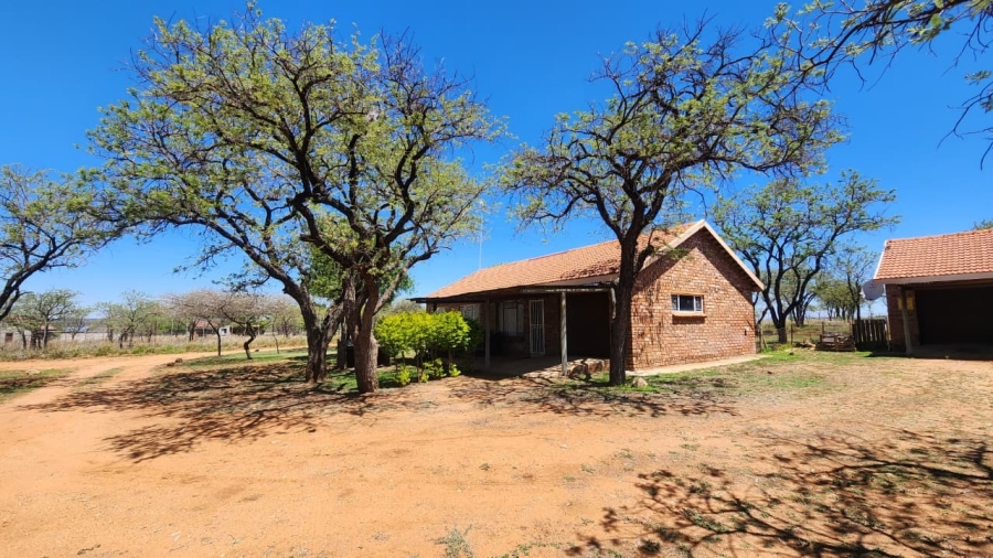 2 Bedroom Property for Sale in Doornbult Limpopo