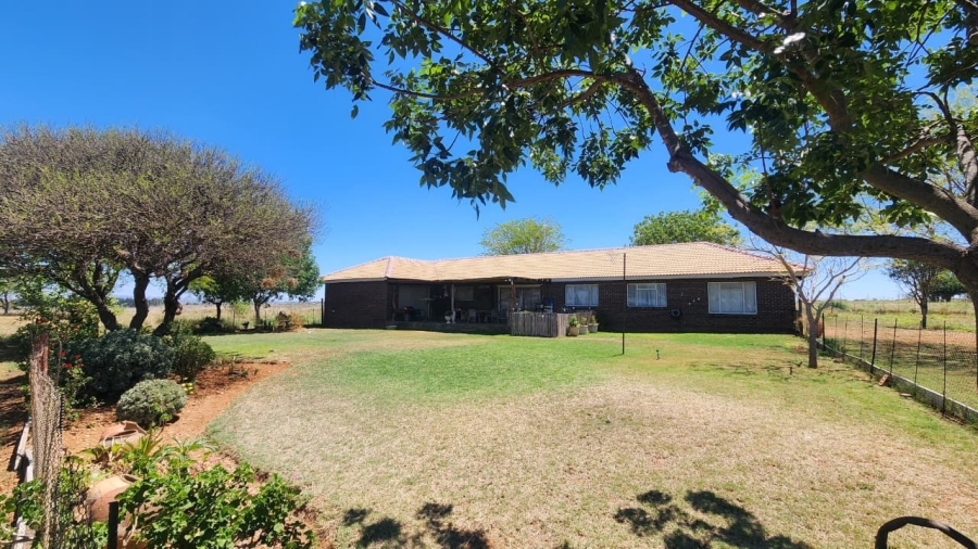 2 Bedroom Property for Sale in Doornbult Limpopo