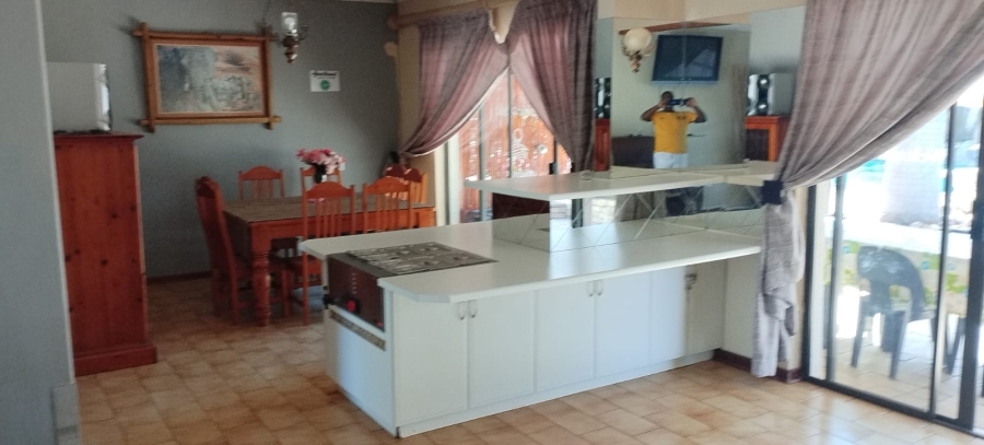 6 Bedroom Property for Sale in Bela Bela Limpopo