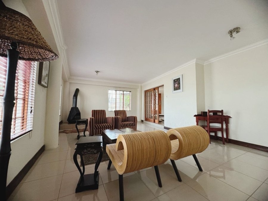 5 Bedroom Property for Sale in Fauna Park Limpopo