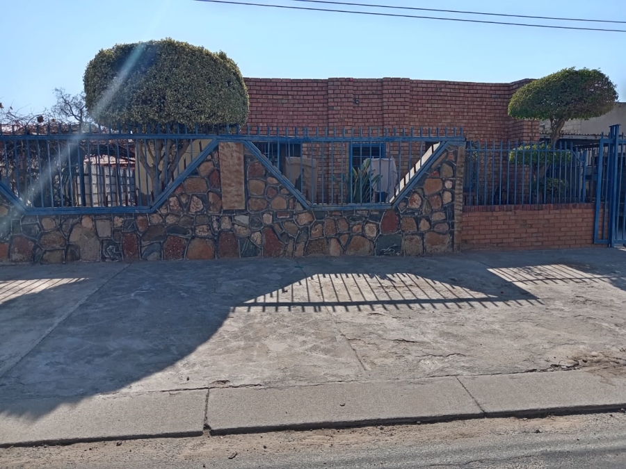 2 Bedroom Property for Sale in Seshego Limpopo