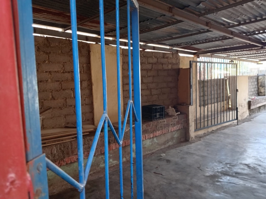 2 Bedroom Property for Sale in Seshego Limpopo