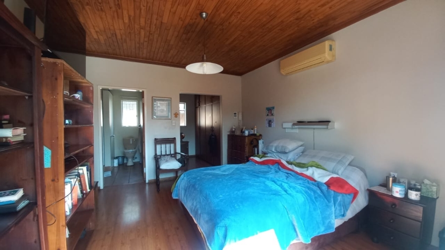 4 Bedroom Property for Sale in Fauna Park Limpopo