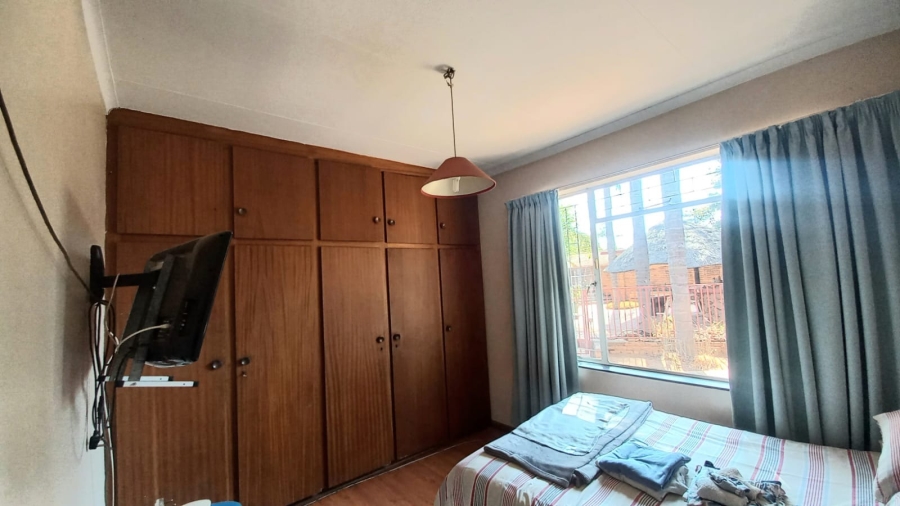 4 Bedroom Property for Sale in Fauna Park Limpopo