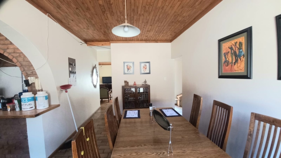 4 Bedroom Property for Sale in Fauna Park Limpopo