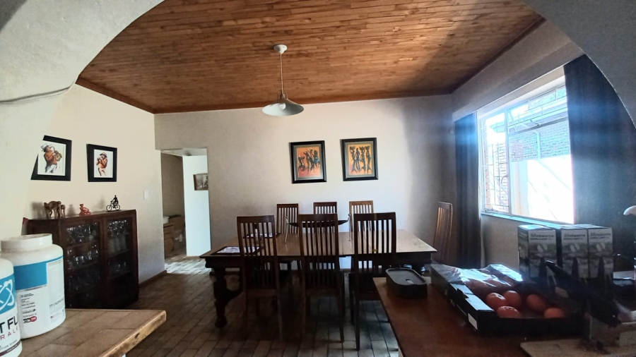 4 Bedroom Property for Sale in Fauna Park Limpopo