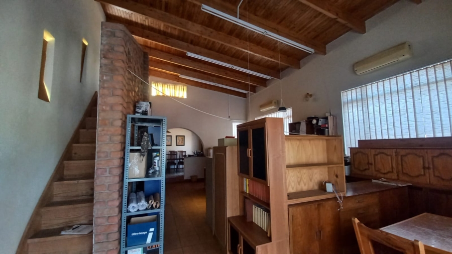 4 Bedroom Property for Sale in Fauna Park Limpopo