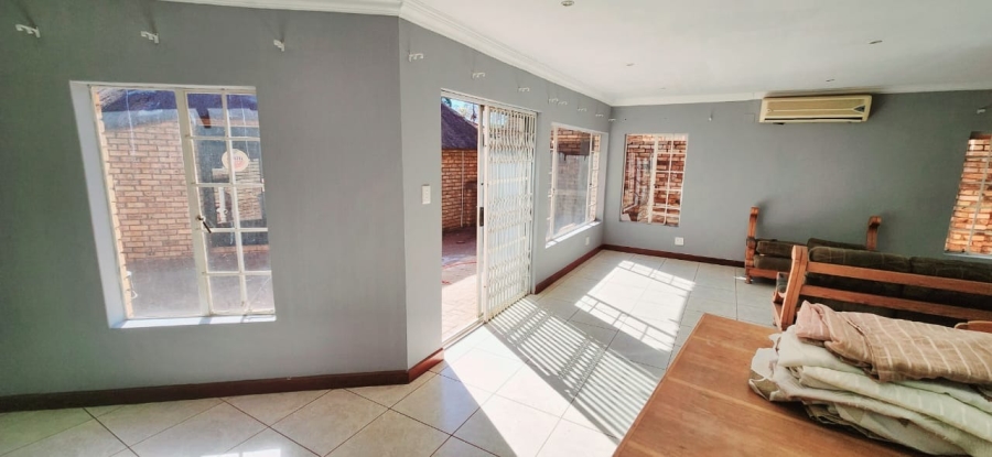 6 Bedroom Property for Sale in Northam Limpopo