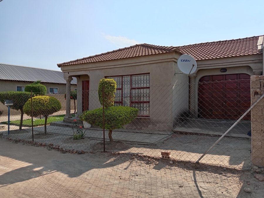 3 Bedroom Property for Sale in Polokwane Ext 76 Limpopo