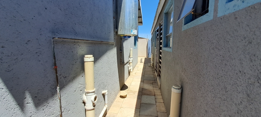 3 Bedroom Property for Sale in Polokwane Ext 76 Limpopo