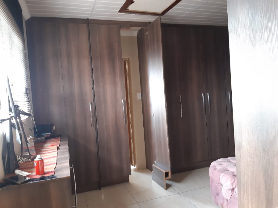 5 Bedroom Property for Sale in Serala View Limpopo