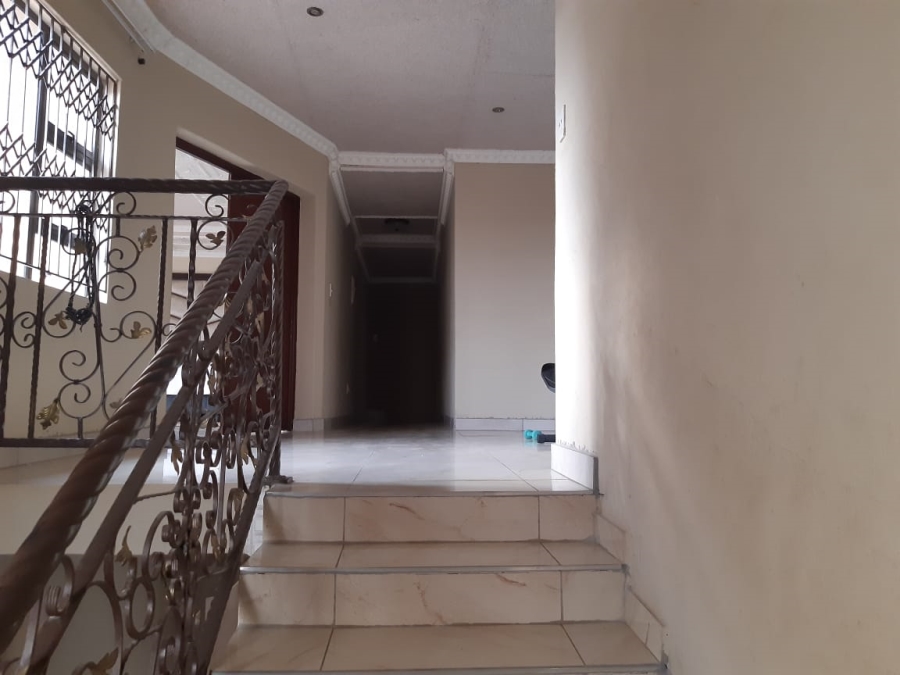 5 Bedroom Property for Sale in Serala View Limpopo