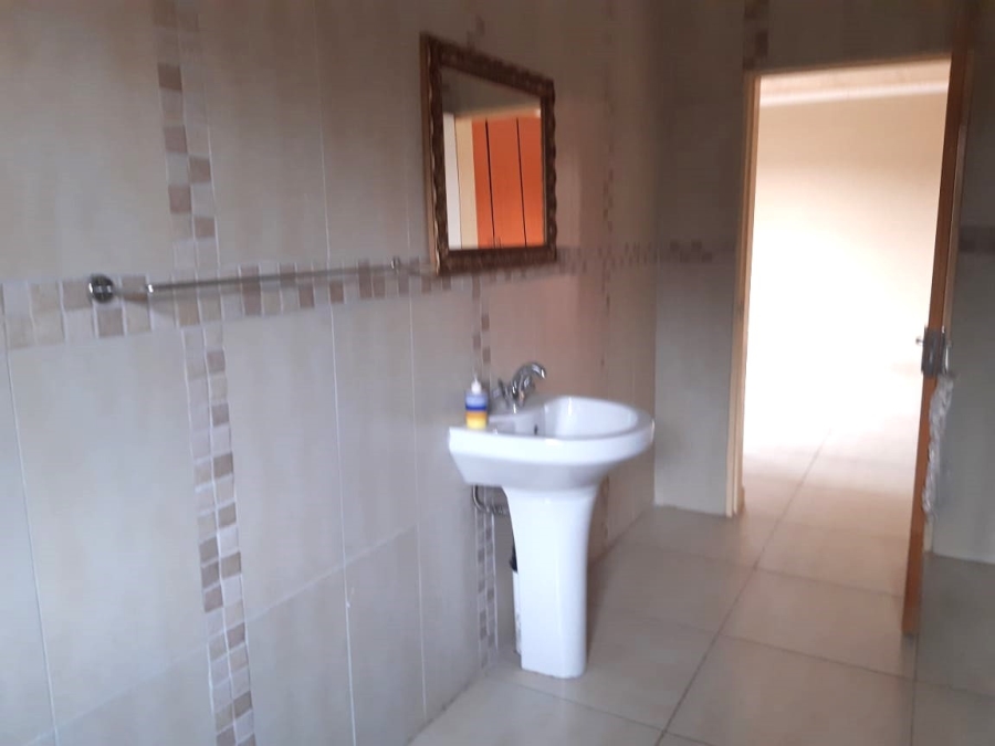 5 Bedroom Property for Sale in Serala View Limpopo