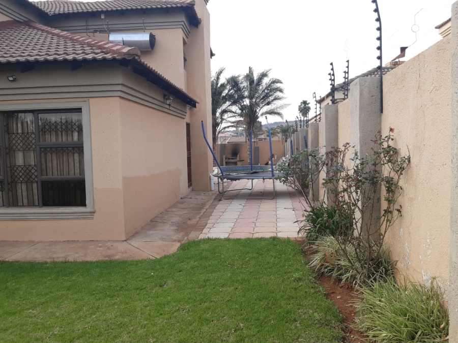 5 Bedroom Property for Sale in Serala View Limpopo