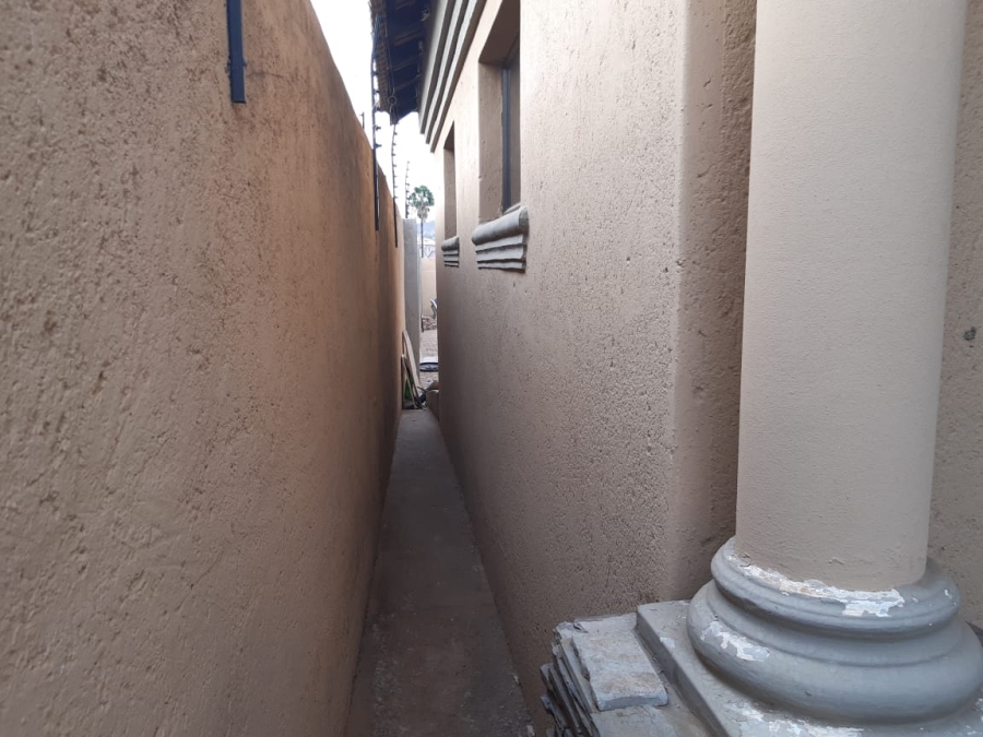 5 Bedroom Property for Sale in Serala View Limpopo