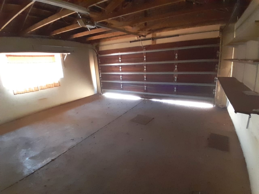 3 Bedroom Property for Sale in Mookgopong Limpopo
