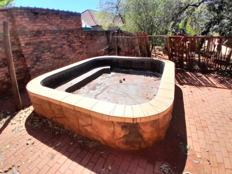3 Bedroom Property for Sale in Mookgopong Limpopo