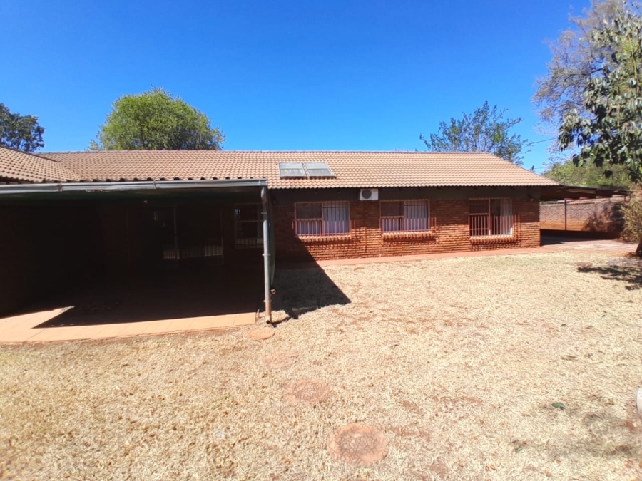 3 Bedroom Property for Sale in Mookgopong Limpopo