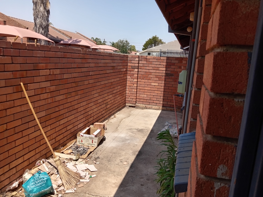 2 Bedroom Property for Sale in Annadale Limpopo