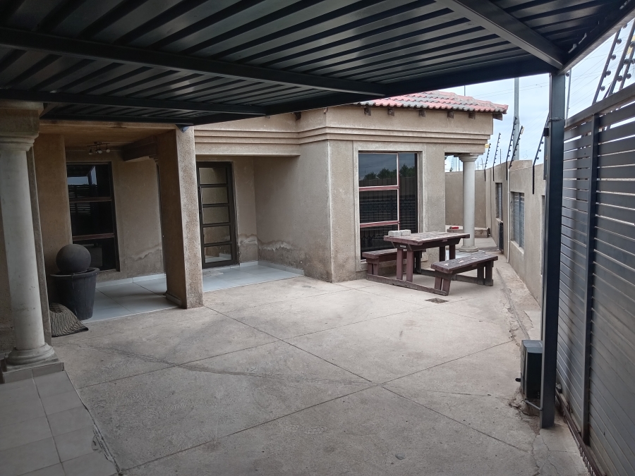 3 Bedroom Property for Sale in Seshego 9L Limpopo
