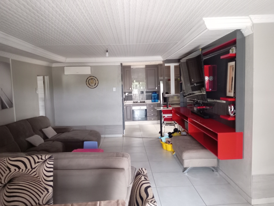 3 Bedroom Property for Sale in Seshego 9L Limpopo