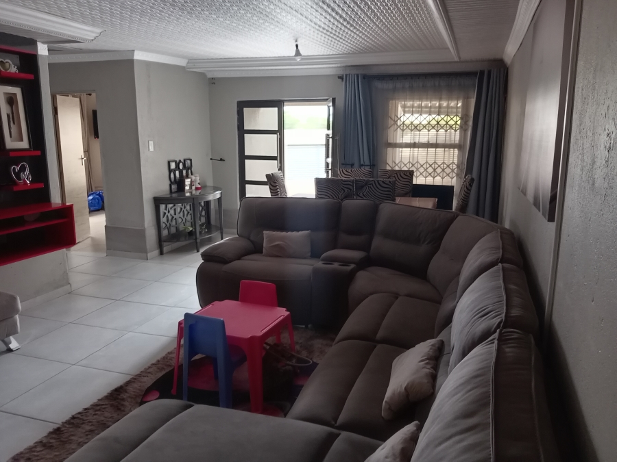 3 Bedroom Property for Sale in Seshego 9L Limpopo
