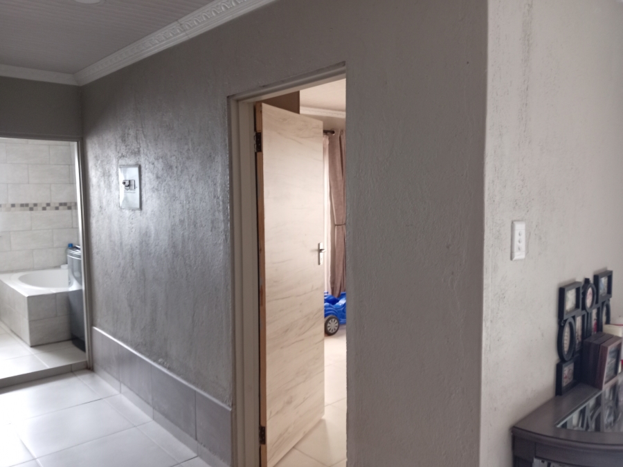 3 Bedroom Property for Sale in Seshego 9L Limpopo