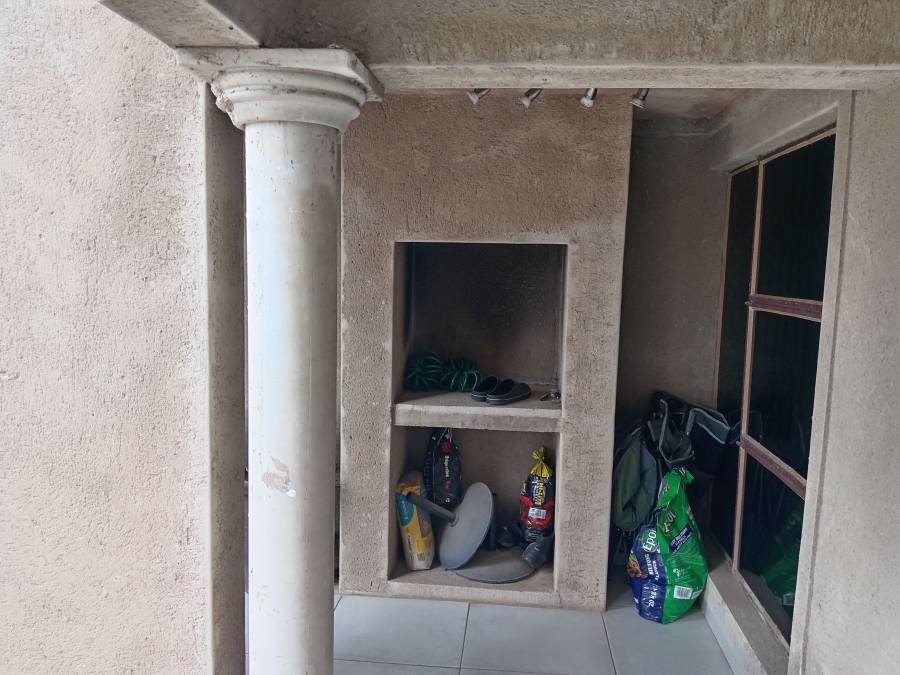 3 Bedroom Property for Sale in Seshego 9L Limpopo