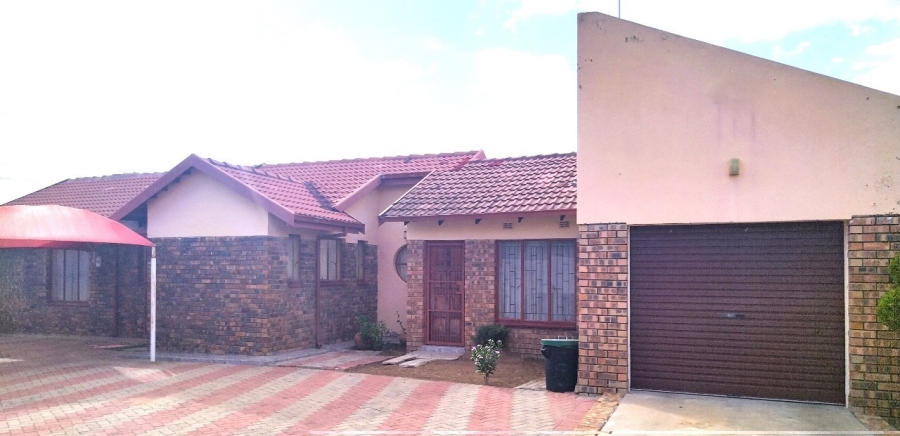 3 Bedroom Property for Sale in Seshego D Limpopo