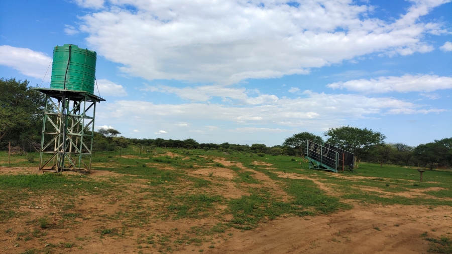 6 Bedroom Property for Sale in Tolwe Limpopo