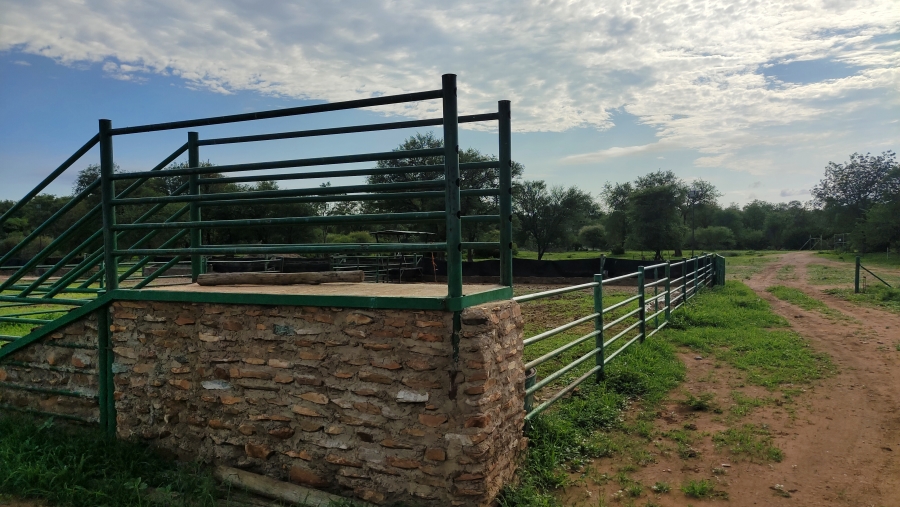 6 Bedroom Property for Sale in Tolwe Limpopo