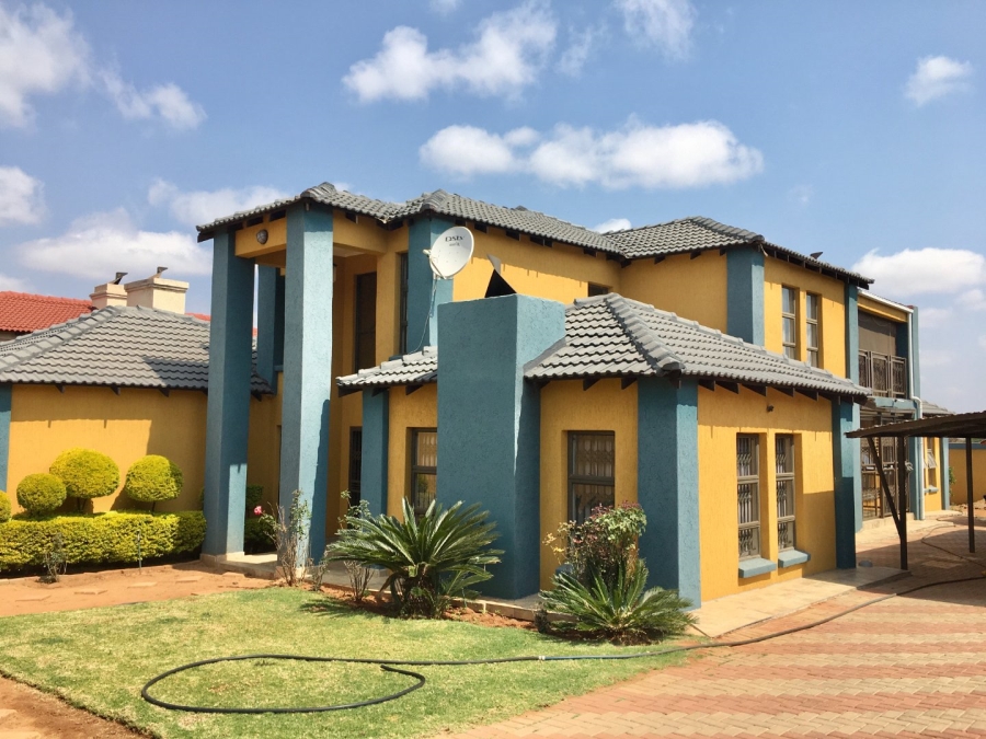 5 Bedroom Property for Sale in Serala View Limpopo