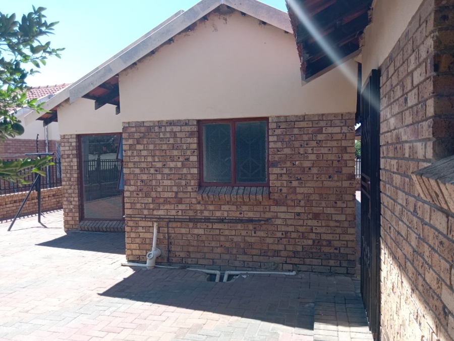 3 Bedroom Property for Sale in Emdo Park Limpopo