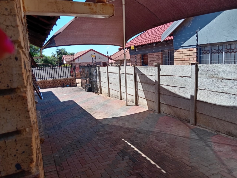 3 Bedroom Property for Sale in Emdo Park Limpopo