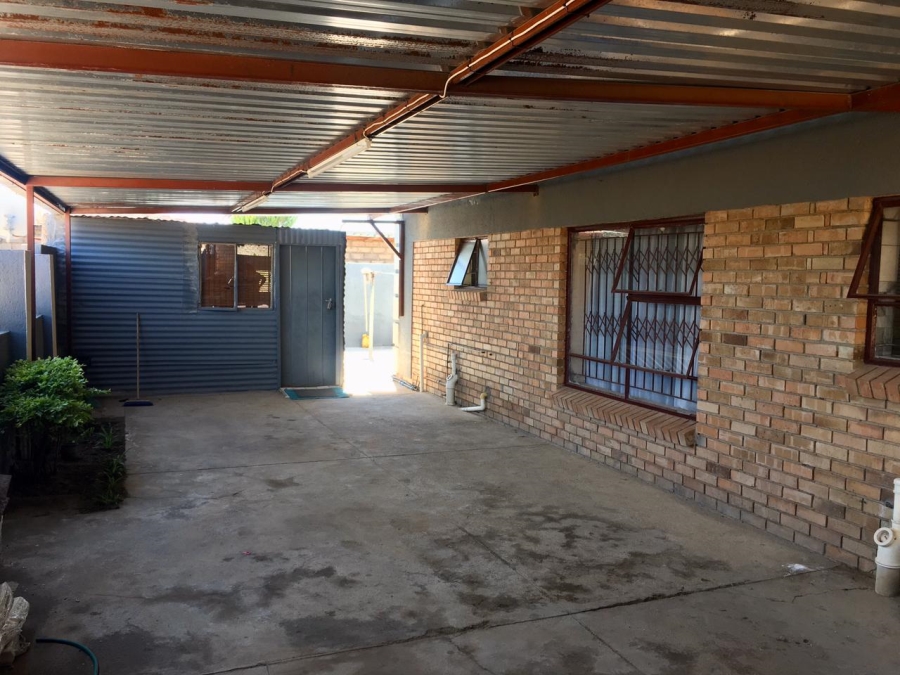 4 Bedroom Property for Sale in Seshego Limpopo