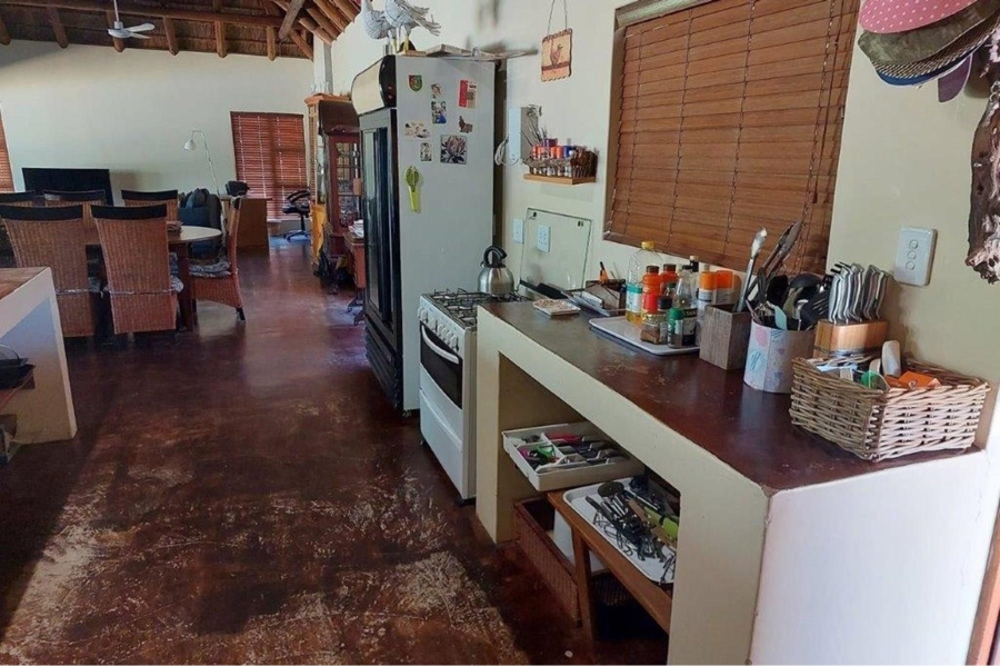 5 Bedroom Property for Sale in Shona Langa Limpopo