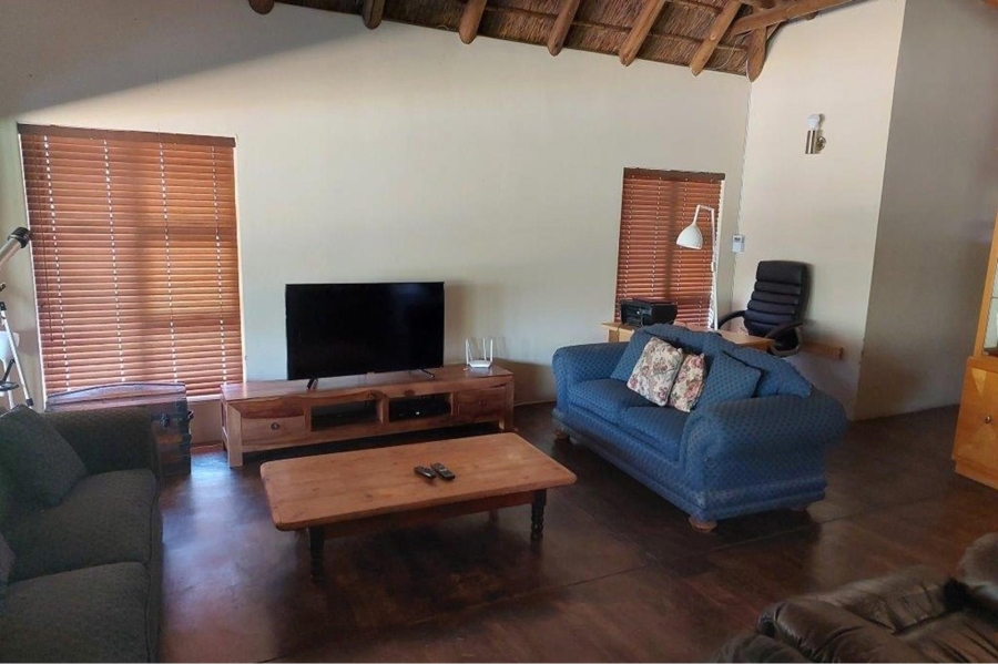 5 Bedroom Property for Sale in Shona Langa Limpopo