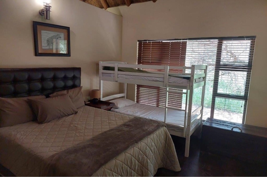 5 Bedroom Property for Sale in Shona Langa Limpopo