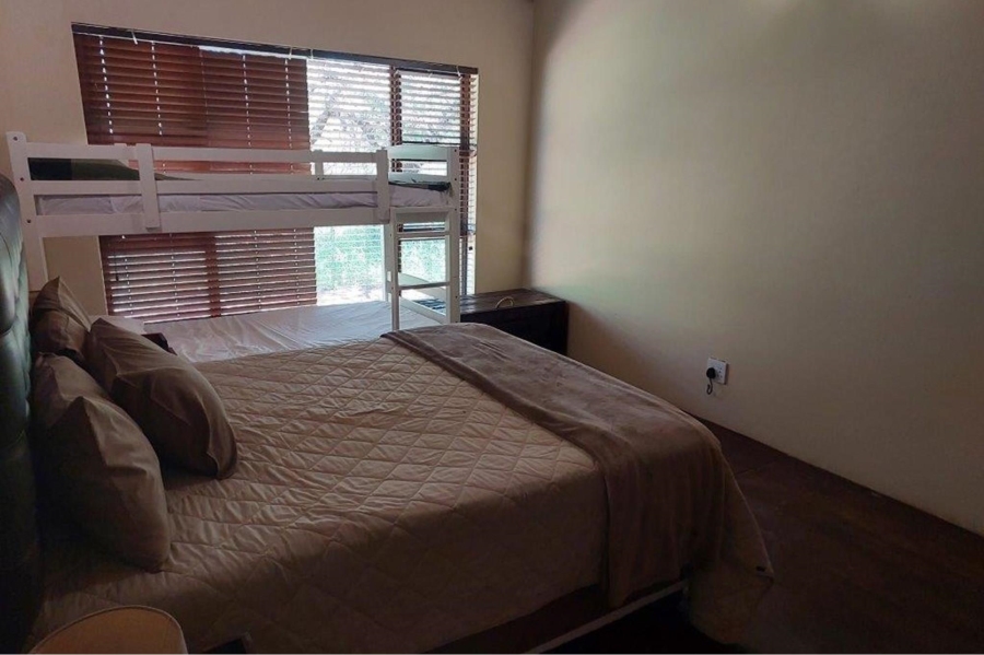 5 Bedroom Property for Sale in Shona Langa Limpopo